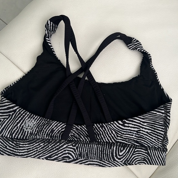 Lululemon bundle of two - Picture 7 of 7